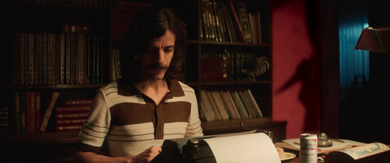 Halloween: Budweiser homenageia John Carpenter