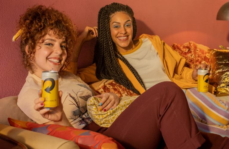 SKOL lança primeira novela no Facebook