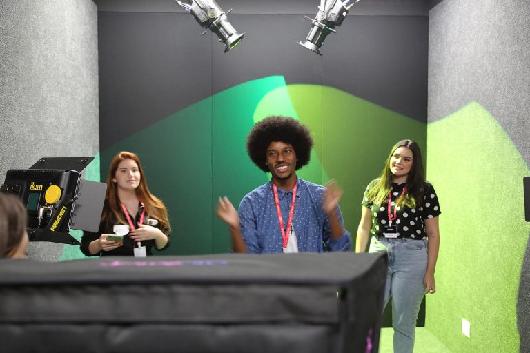 AlmapBBDO vai criar conteúdos no TikTok para Guaraná Antarctica