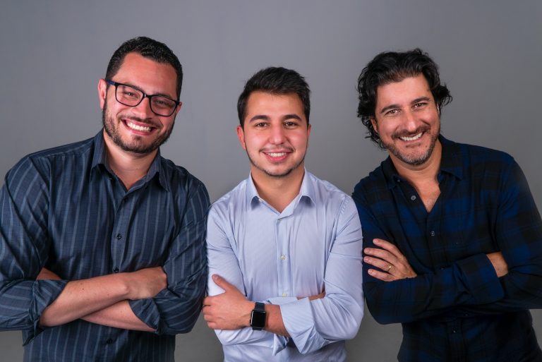 REF+ contrata Creative Technology