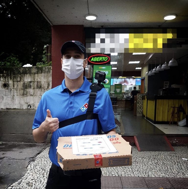 Domino’s entrega manual de como fazer pizza em lojas do Subway