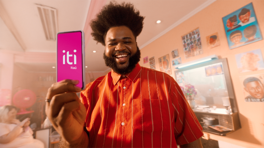“Vá com tudo” é a primeira grande campanha do iti Itaú