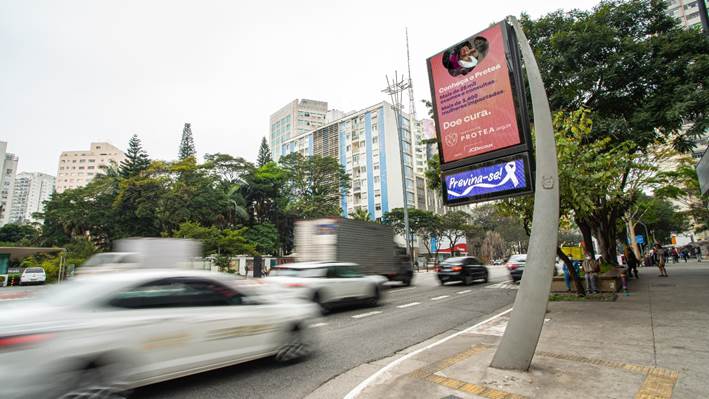 JCDecaux e Instituto Protea no combate ao câncer de mama