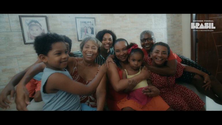 “De volta pro meu aconchego”: retorno do Bolsa Família também na TV