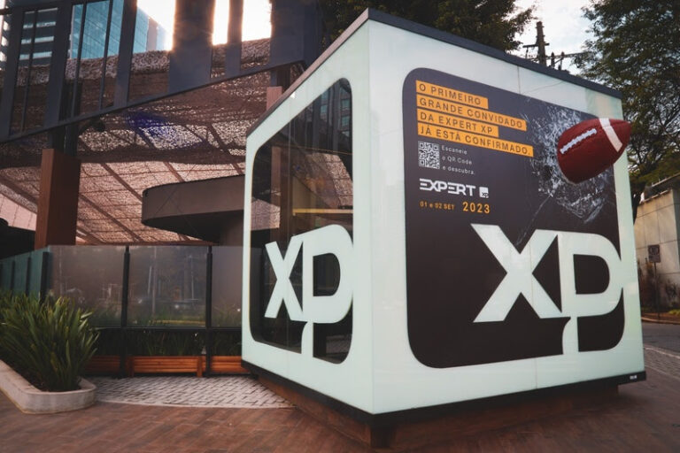 Tom Brady no Expert XP “quebra” cubo na Faria Lima