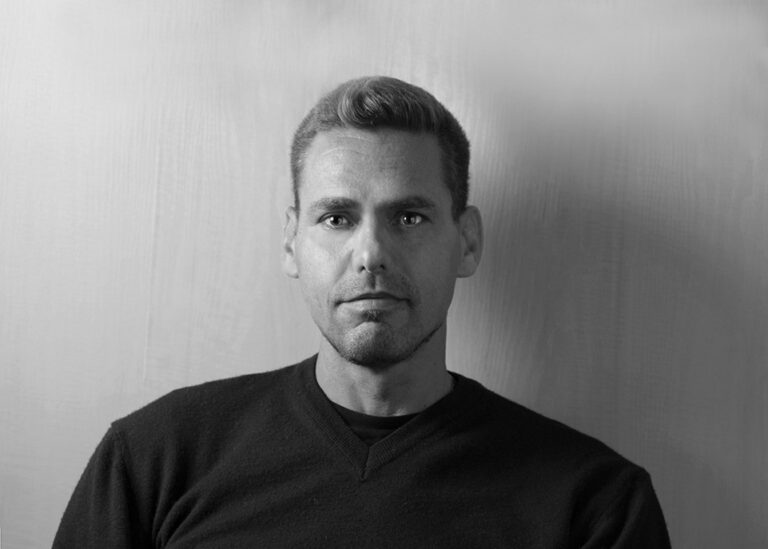 Made contrata diretor de Criação venezuelano