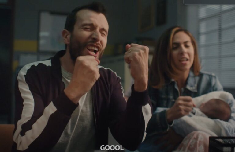Por final da UEFA Champions League, casal batiza filho de Goool
