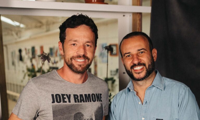 Oliver e Jellyfish têm novas lideranças