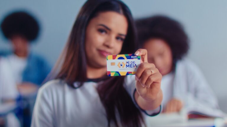 Governo Federal promove Programa Pé de Meia