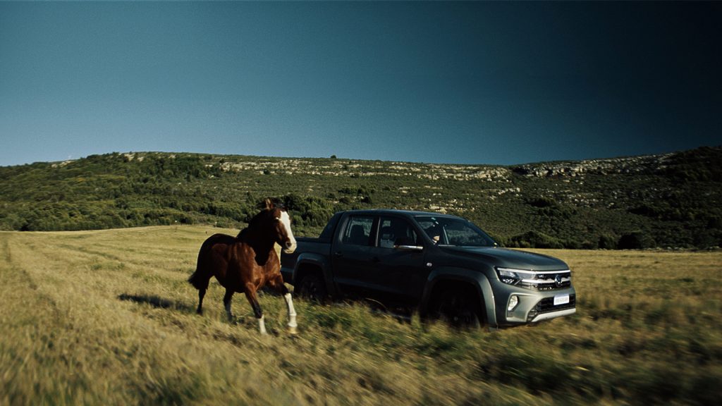 Nova Amarok V6 apresenta sua “força bruta”