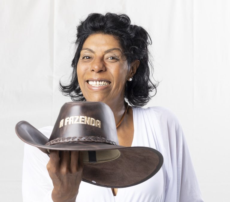 Márcia Fu vai comentar “A Fazenda 16”