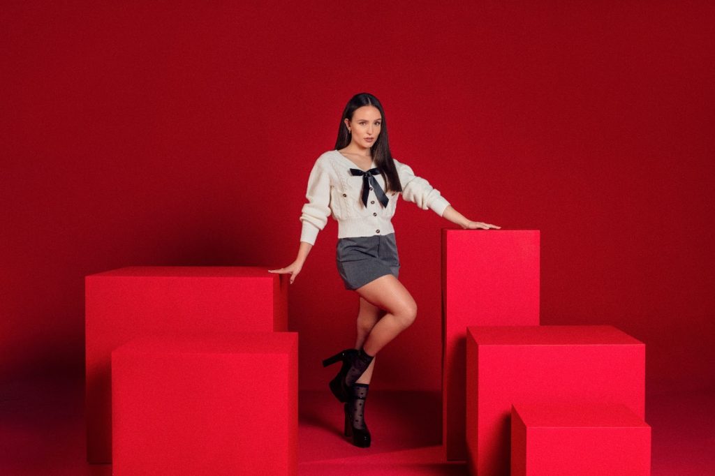 Larissa Manoela é a estrela do double date de SHIEN