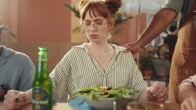 Heineken 0.0 lança campanha global destacando escolhas pessoais