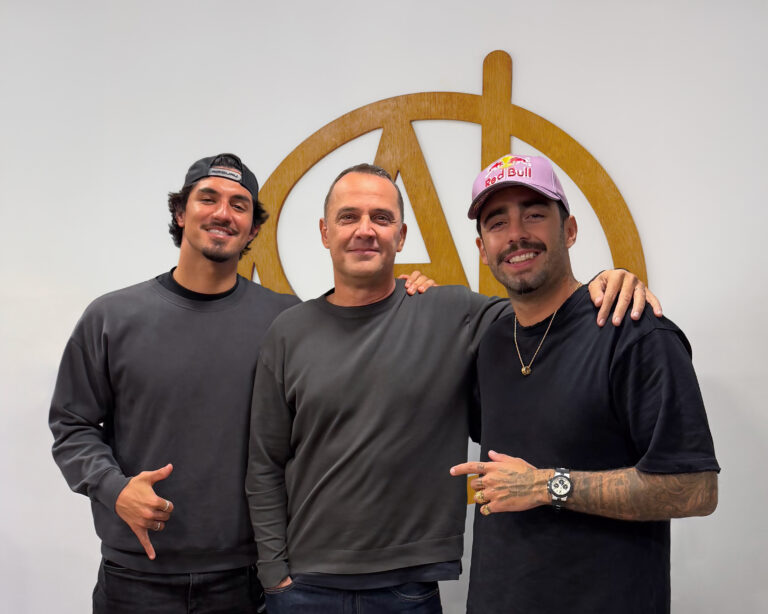 Grupo Sal ganha reforço de Pedro Scooby e Gabriel Medina como novos sócios