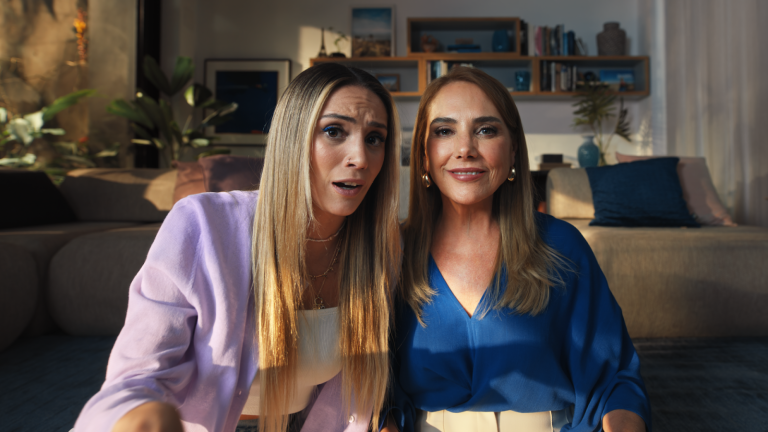 Na Black Friday, Decolar lança “Partiu Decolar” com Heloísa e Luísa Perissé