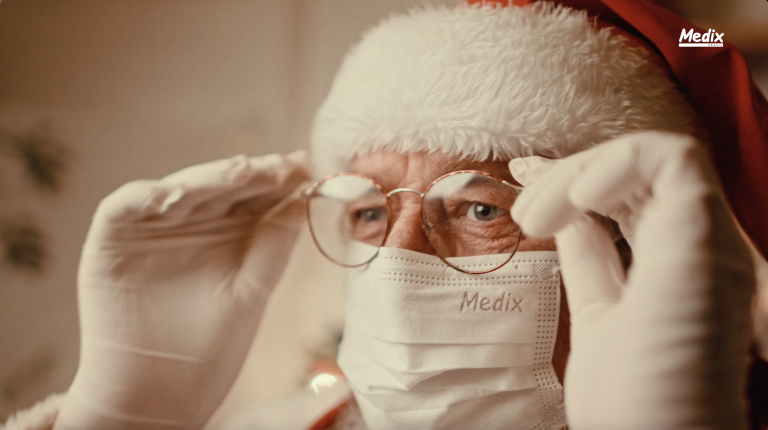 Ogilvy homenageia profissionais de saúde em filme de Natal digital da Medix