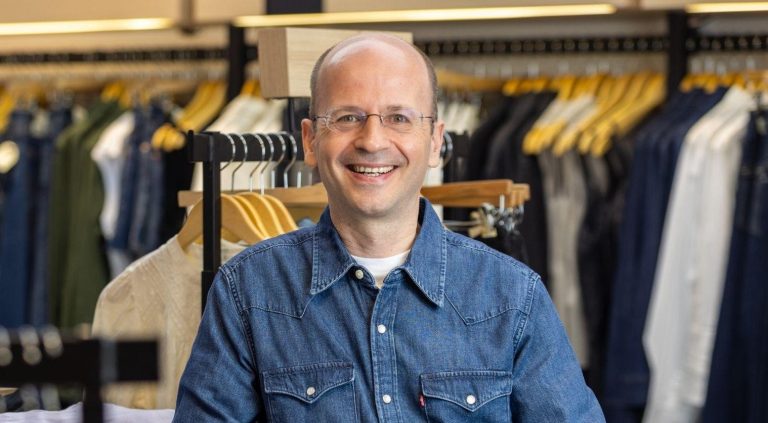 Levi’s nomeia country manager para acelerar estratégia de denim lifestyle no Brasil