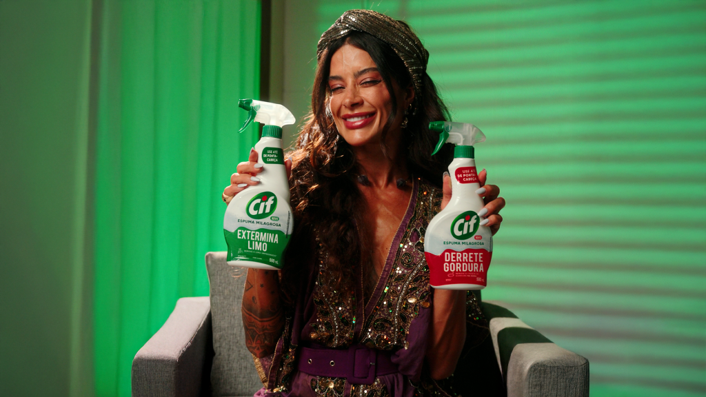 Primeira eliminada do BBB 26 fala sobre limpeza rápida para Cif