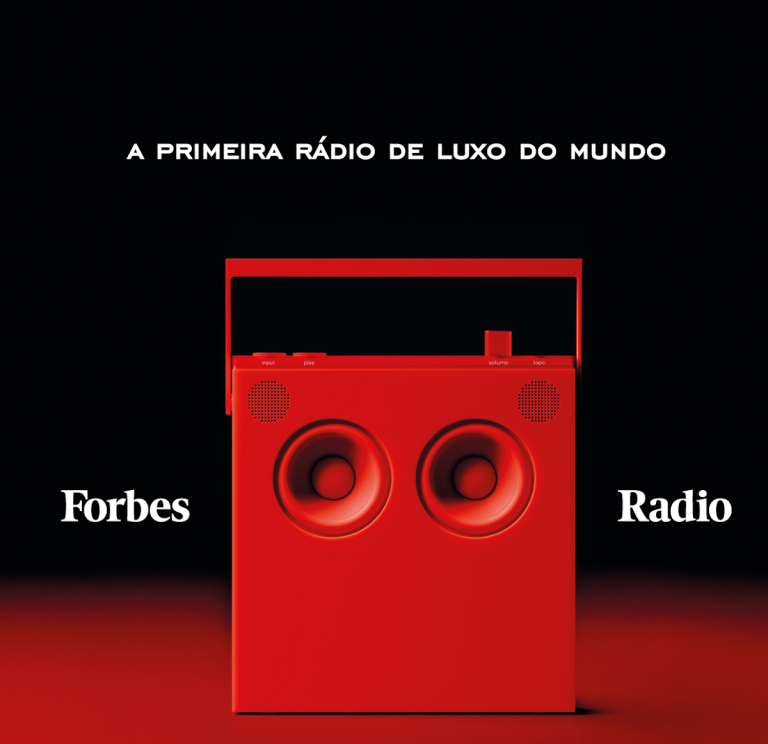 Forbes Brasil transforma conteúdo editorial em rádio proprietária