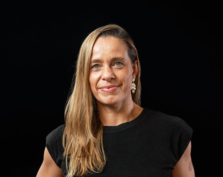 Bullet promove Vanessa Silva a CBO