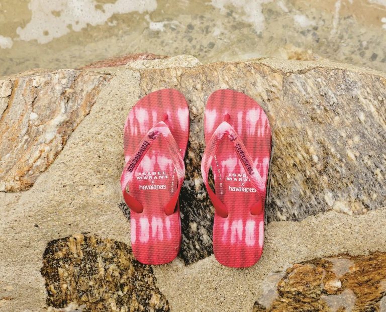Havaianas leva o “effortless chic” francês para os pés em collab com Isabel Marant