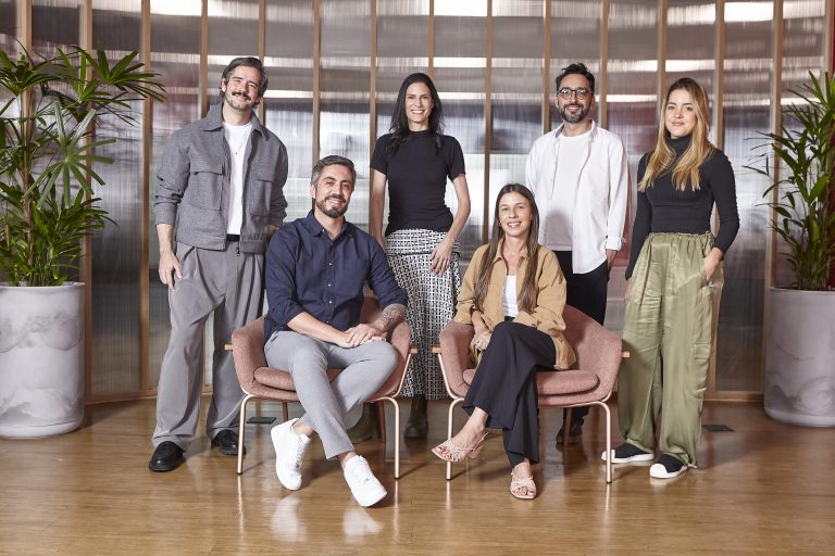 Publicis Flame tem 6 novos nomes para atendimento ao Santander