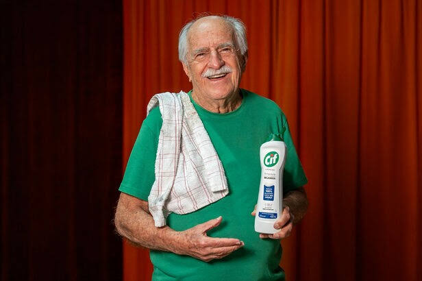 Cif convoca consumidores a descobrir novos usos do produto