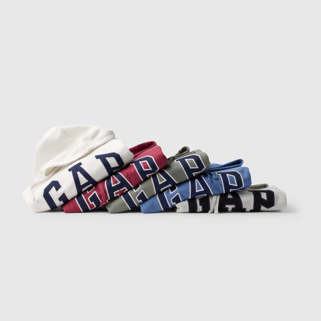 Dafiti leva Hoodie Day da Gap ao Brasil com estratégia full funnel e creators